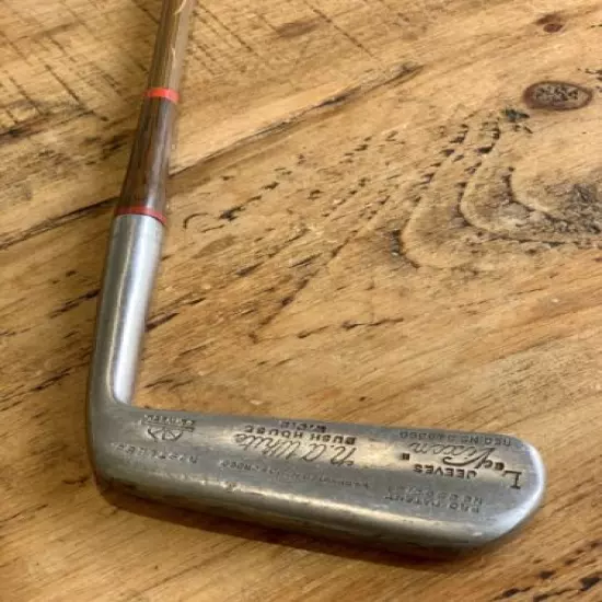 Vintage Vixen Rustless Golf Putter / Right Handed 