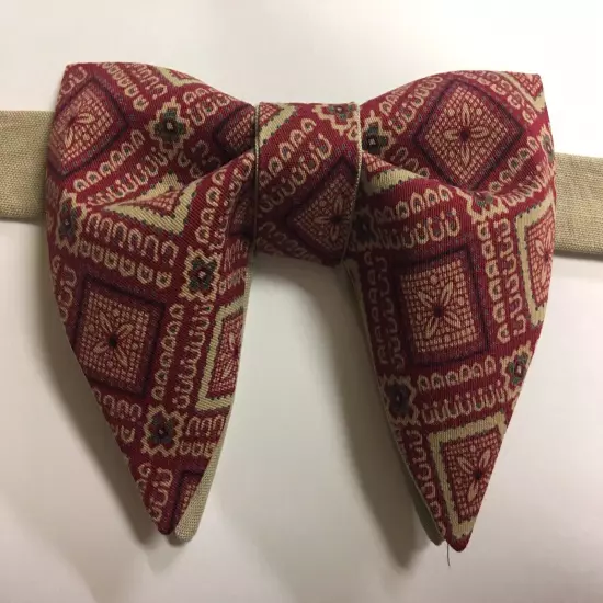 Custom Handmade Burgundy Khaki Bow tie Vintage style 70`s Bowtie Pretied