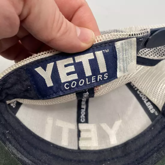 Yeti Coolers Snap Back Trucker Hat Cap Mesh Navy Blue One Size -