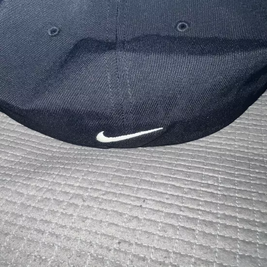 Nike Flex Fit Golf Hat 