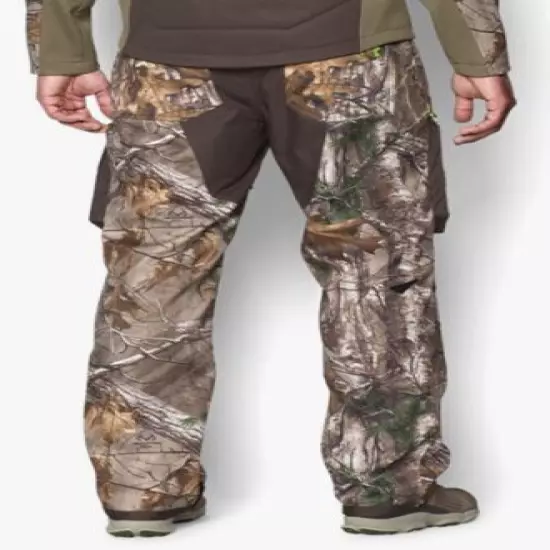 Under Armour Realtree Xtra Softershell Hunting Jacket and Pants Set-2XL, XL