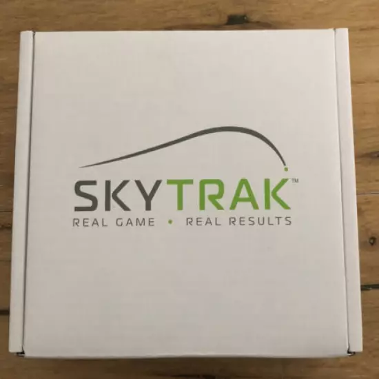 Skytrak Golf Simulator/ Launch Monitor Brand New. with NEW Metal Case 