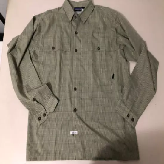 GREEN PATAGONIA LONG SLEEVE VENTED BUTTON SHIRT MENS SIZE XL