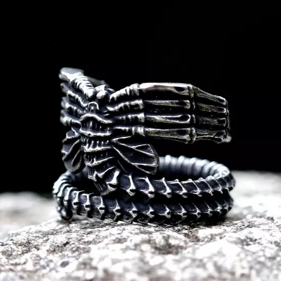 Stainless Steel Alien Finger Ring For Men Steel Punk Amulet Movie Animal Jewelry