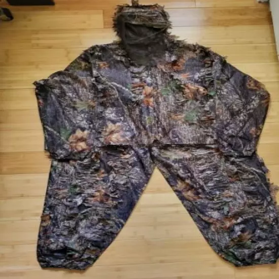 Mossy Oak Underbrush Hunting Jacket and Pants Size 2X/3X. Mesh leafy wear