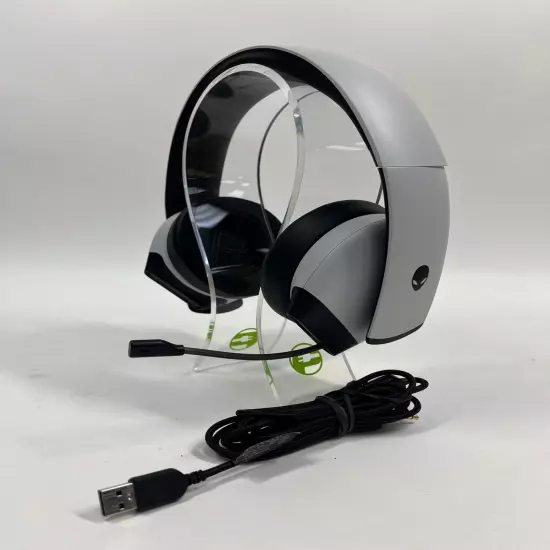 Alienware HS2001 Wired Headset White for PS4/5 Xbox 1/X Switch PC