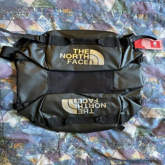 TNF The North Face Base Camp Duffel Bag Small S 50L 50 Litters brand new Black