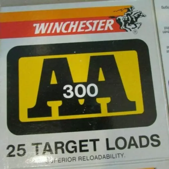 VINTAGE WINCHESTER A-300 TARGET LOADS 12 GA CARTRIDGE SHELLS Box Empty