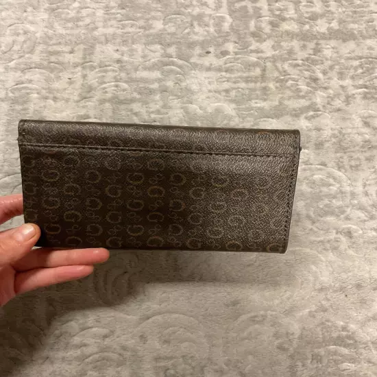 Women Guess Wallet