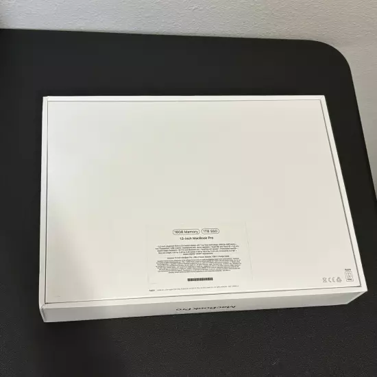 Apple Mac 15-inch MacBook Pro Empty Box ONLY Nice w/ Insert*