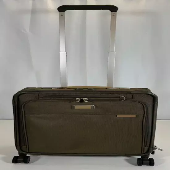 Briggs & Riley Baseline Global Carry-On Spinner Suitcase Luggage Olive New