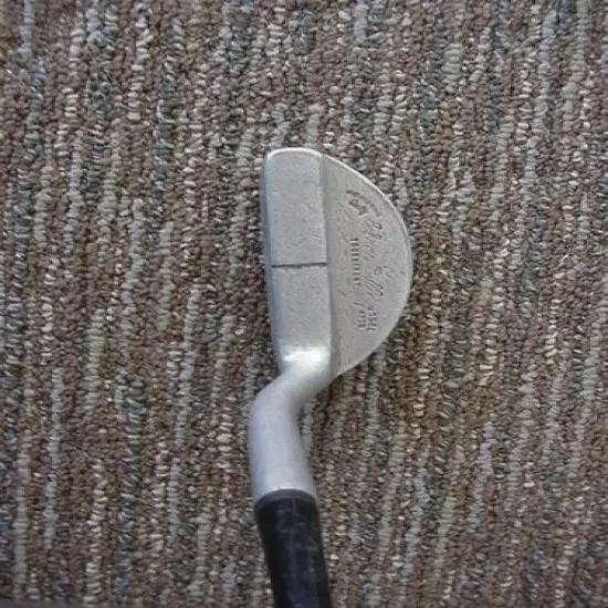 VINTAGE J C HIGGINS JOHNNY BULL TOURNAMENT MODEL 47JS PUTTER VERY NICE