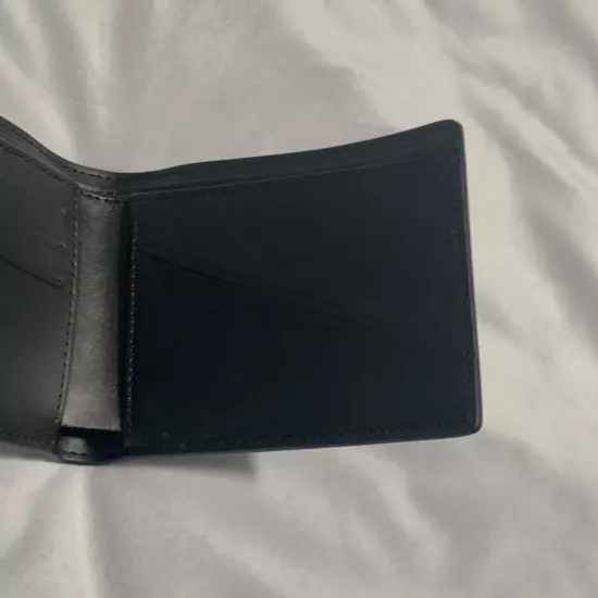 Louis Vuitton Mens Wallet - Glossy Black (Used / Pre-Owned)