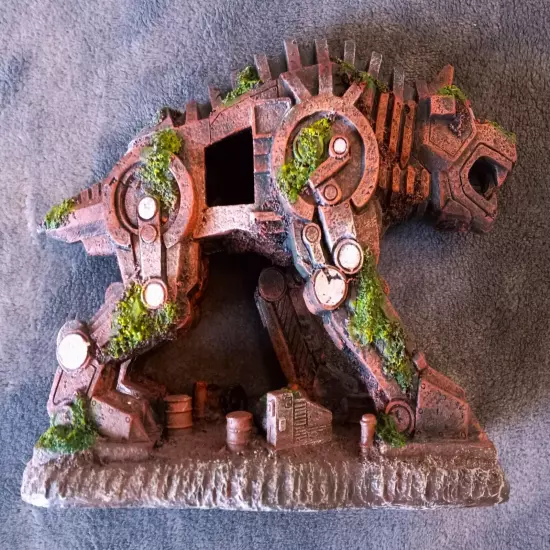 Sunken Robot Dog Aquarium Resin Ornament/Habitat