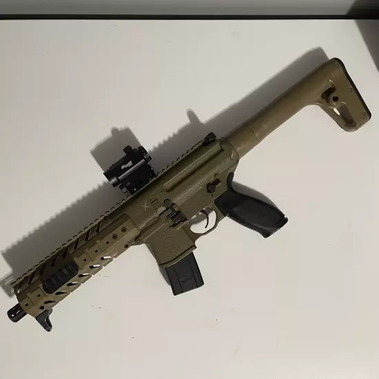 Sig Sauer MPX .177 Pellet Rifle Tan with SIG Red Dot Sight