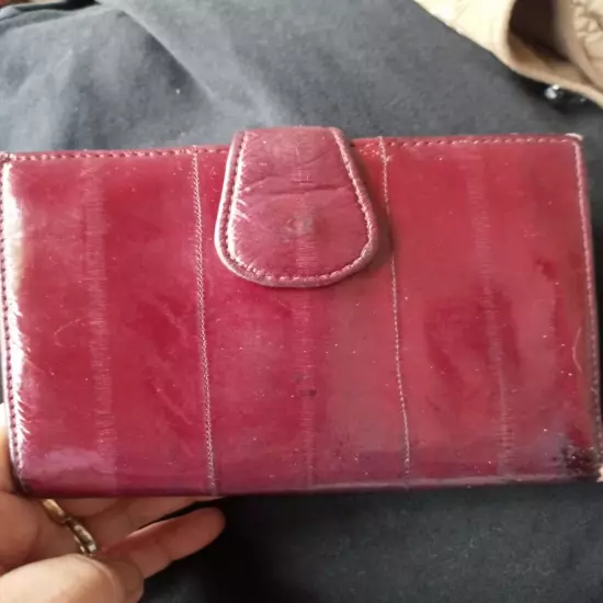 Vintage Genuine EEL Skin Red Bi Fold Card Money Wallet