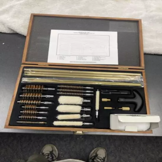 Gunmaster UGC76W Deluxe Universal Gun Cleaning Kit Wooden Case 35 Pc.