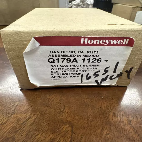 Honeywell Q179A 1126 Gas Pilot Burner Assembly