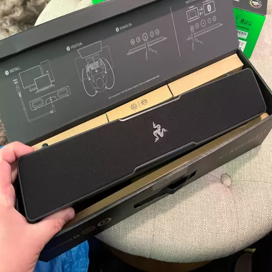 Razer Leviathan V2 X: PC Soundbar with Full-Range Drivers - USB Type C Power