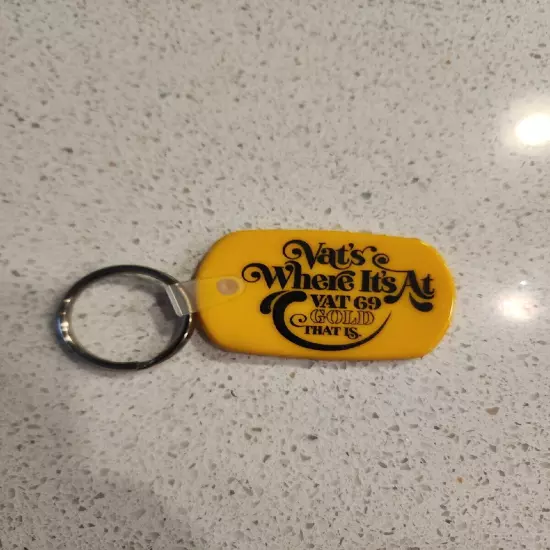 Vintage Vat 69 Gold That is Whisky Keychain Vat's Where It's At Rare Key Fob 