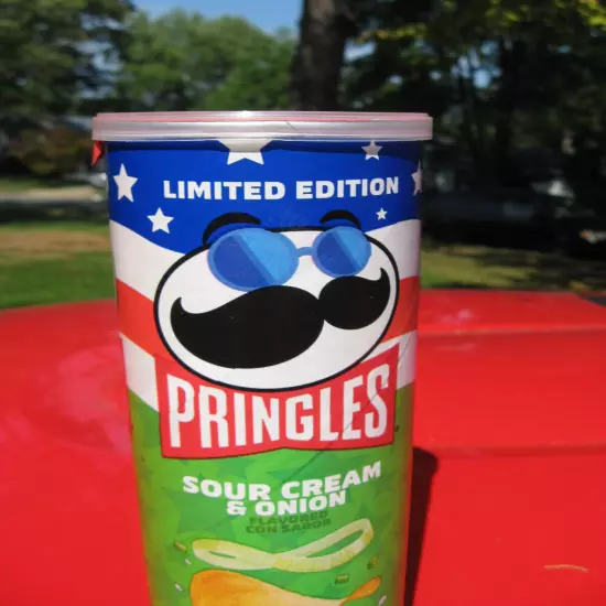 PRINGLES LIMITED EDITION SOUR CREAM & ONION FLAVORED POTATO CRISPS 5.5 OZ CAN