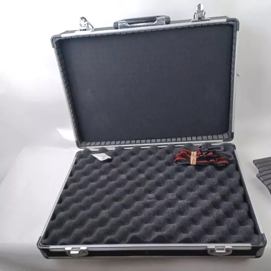 NEW Voyager 18" x 6" x 13" Multi-Use Hard Aluminum Equipment Case, with keys.