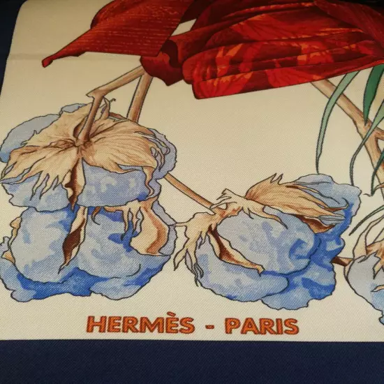 HERMÈS Scarf Carres 90 Blue Beige Silk Female Flowers Women France