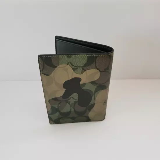 Coach CM032 Signature Camo ID Passport Case Holder Green Multi