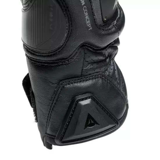 Dainese 4 Stroke 2 Leather Armored Metal Knuckle Motocycle Gloves Blk L NEW Read