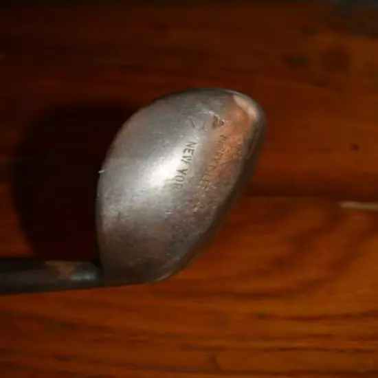 Antique Vintage Hickory Golf Smooth Face Concave HARRY C LEE ACORN MARK RARE