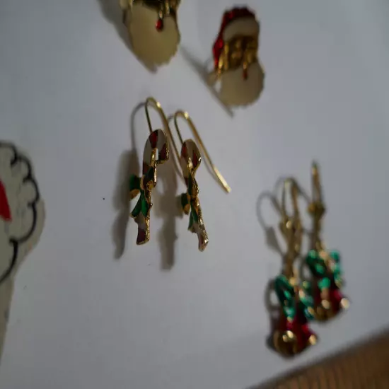 Vintage Christmas earrings & pin LOT Santa , Snowman & Angels 11 pcs