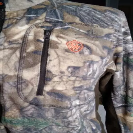 Game Winner Women’s Camo Fleece Jacket Size Small Very good condition 