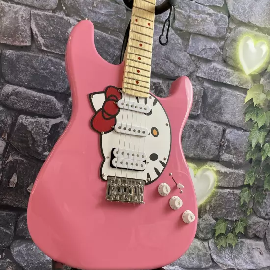 Hello Kitty Stratocaster Electric Guitar SSH Pickup Basswood body Fast delivery