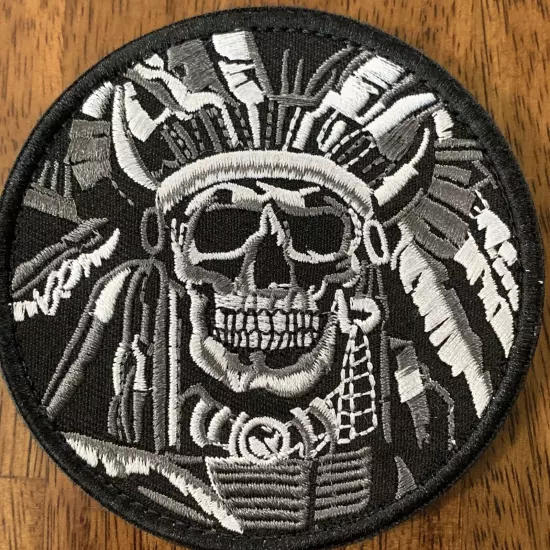 Patch Tactical Indian Headdress Scull Embroidered Hook-Back Adhesion