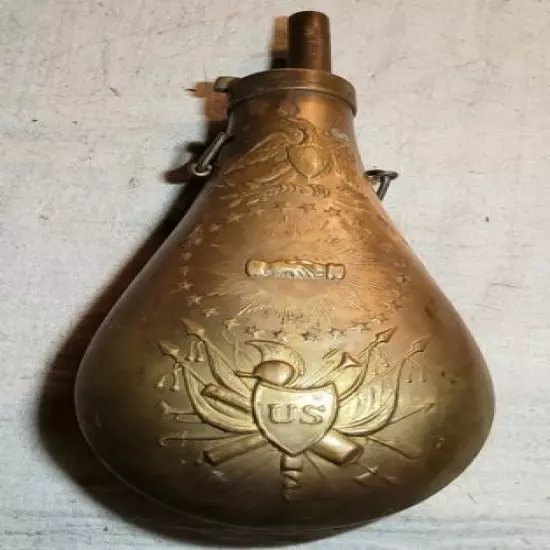 VINTAGE BRASS BLACK POWDER FLASK HORN US SHIELD, STARS, EAGLES, HANDS EMBOSSED