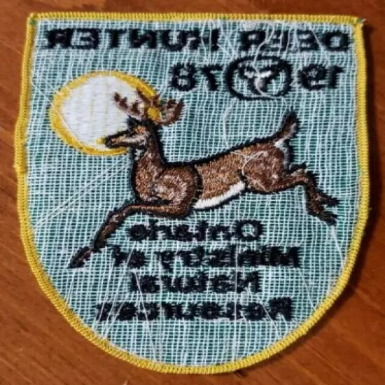 1978 Ontario Successful Deer Hunting Crest - MNR Patch - Natural Resources