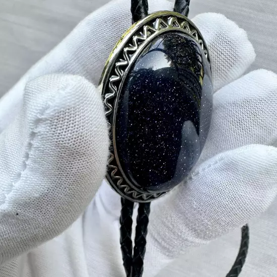 STUNNING western Stone & Silver Tone Bolo Tie