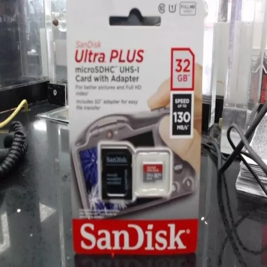 SanDisk Ultra Plus 32 GB Micro SDHC UHS-1 Card With Adapter (EZ1006746)