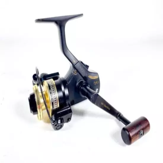 ZEBCO QUANTUM QSS 2 ULTRLIGHT FRESHWATER SPINNING REEL ~ MAGNUM DRAG SYSTEM MINT