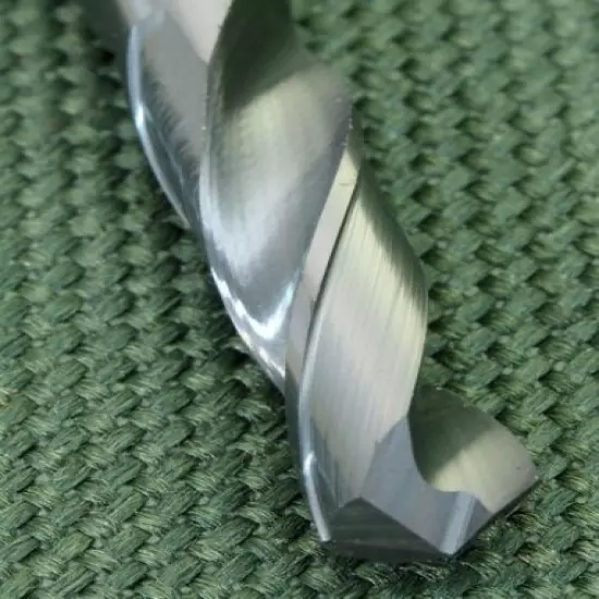 Solid Carbide twist drill, M5.0 for hard metal.