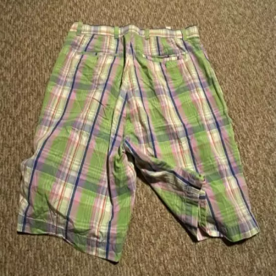 Cutter & Buck Men's Plaid Shorts, Size 38 X 10 ,Green