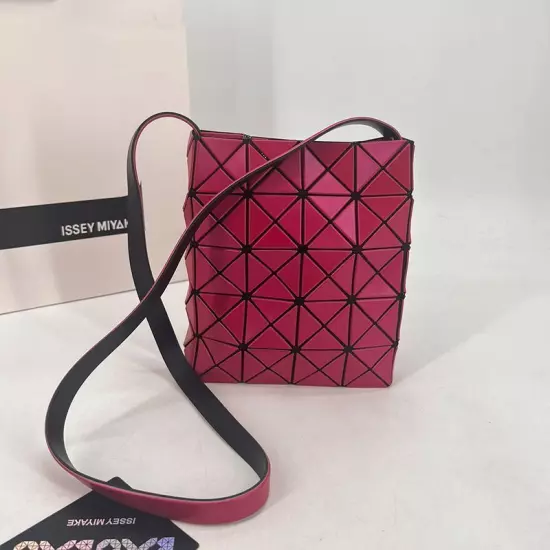 BAO BAO ISSEI MIYAKE PRISM MATTE-2 4×5 Shoulder Bag 7 Colors Outlet Product