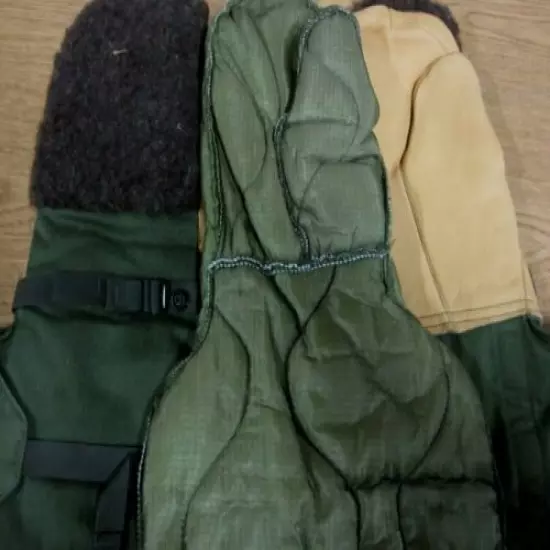 GENUINE US. Military Arctic Mittens Olive Green with NYLON Liners SMALL New