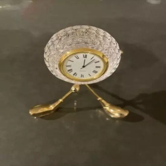 Golf Crystal Ball Clock On Stand Of 3 Brass Golf Clubs