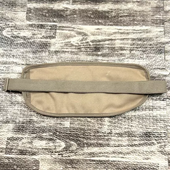 Eagle Creek Undercover Money Belt Travel Wallet in Beige 8.5”x4”