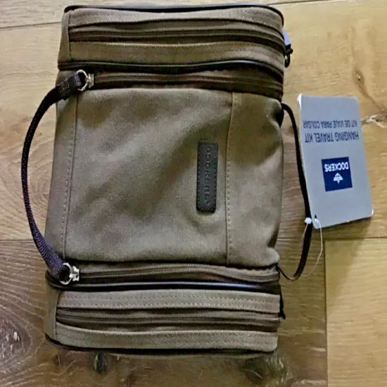 NEW DOCKER'S Hanging Travel Kit ~~ Tan