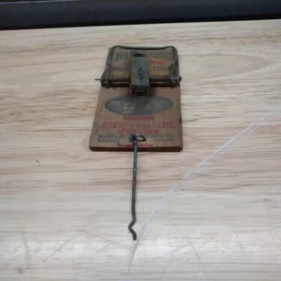 Old Vintage Wooden Mcgill Brand Better Mouse Traps Home Guard Mice Trap