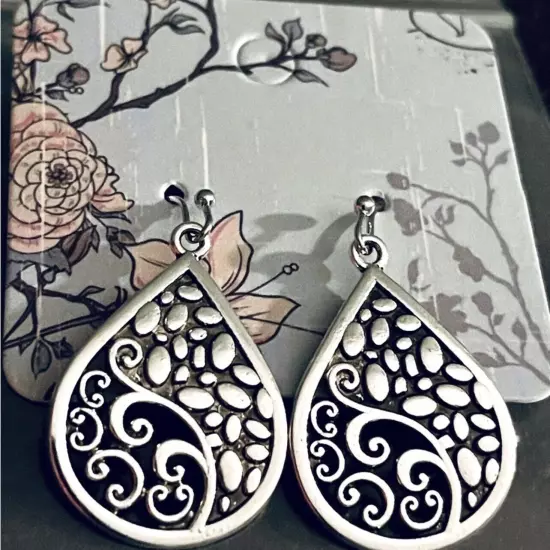 Boho Silver-Toned Teardrop Earrings With Floral Pattern