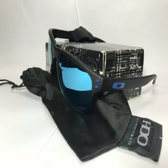 New Sunglasses Polarized Holbrook Matte Black/Sapphire Blue Iridium USPS