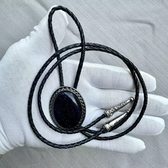 STUNNING western Stone & Silver Tone Bolo Tie